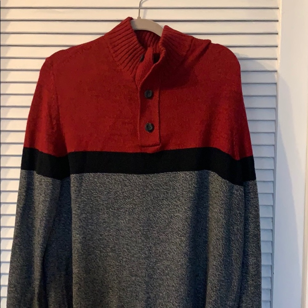 Men’s American Eagle Sweater